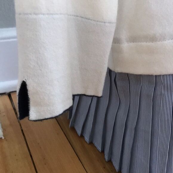 On Twelfth ivory sweater, pleated blue&white skirt - Picture 5 of 7